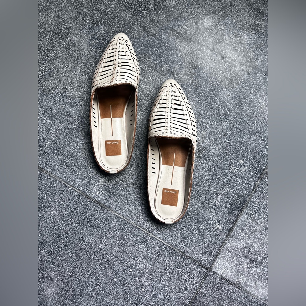Dolce Vita Cream Colored Mules 8.5